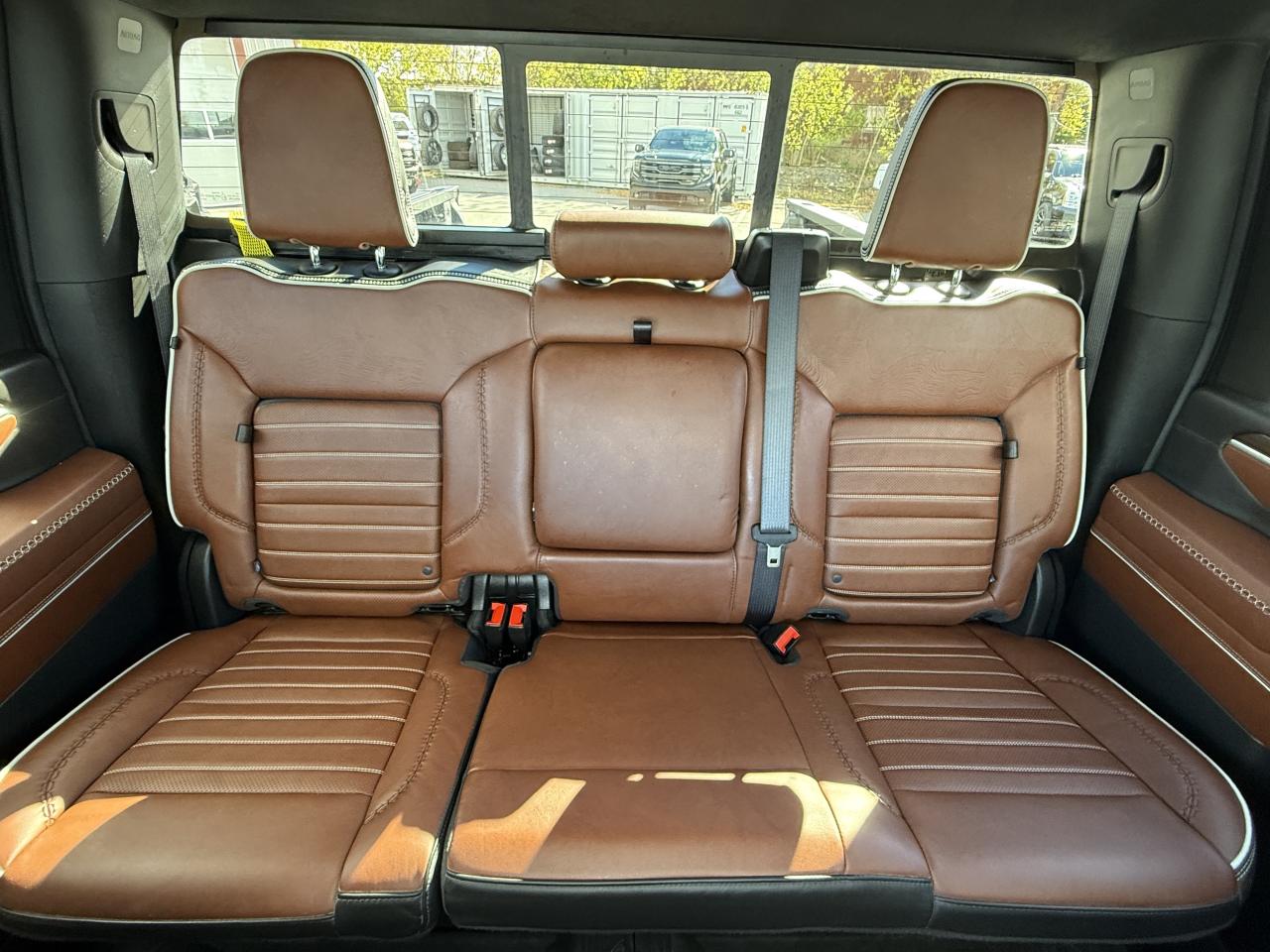 2024 GMC SIERRA 2500HD DENALI ULTIMATE BDS LIFT/WHEEL/TIRE PKG!! Photo