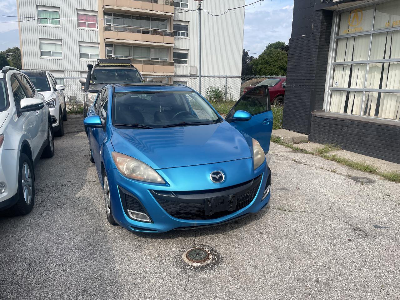 2010 Mazda MAZDA3 4dr HB Sport GS Photo0