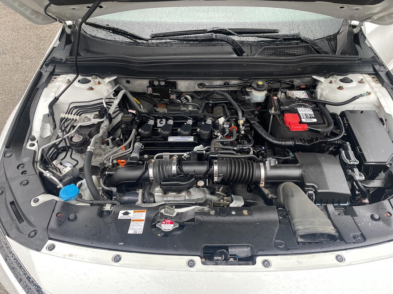 2018 Honda Accord LX CVT Photo