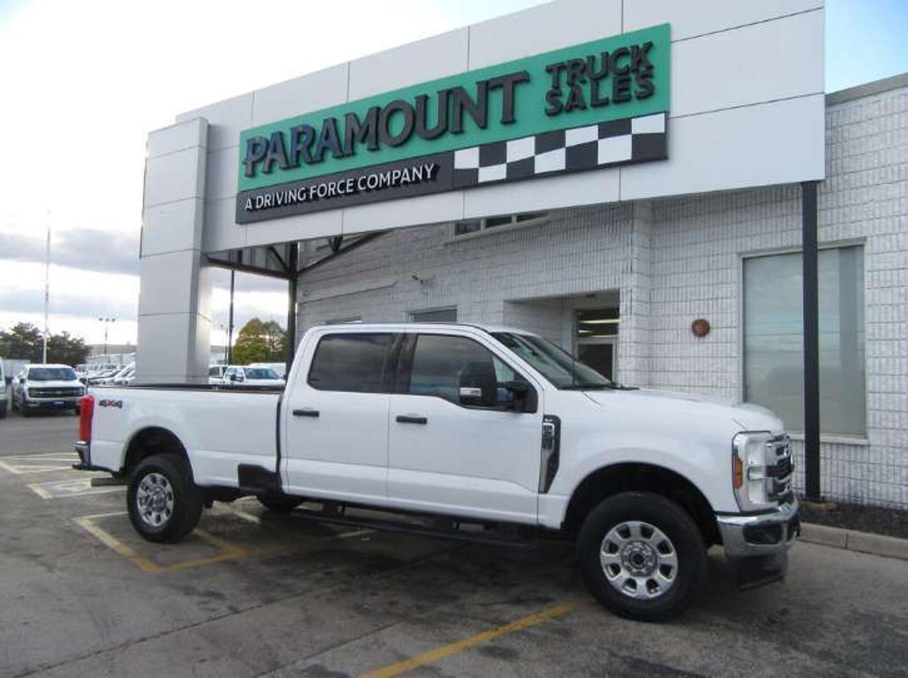 2024 Ford F-250 CREW CAB 4X4 XLT PKG 8 FT LONG BOX Photo