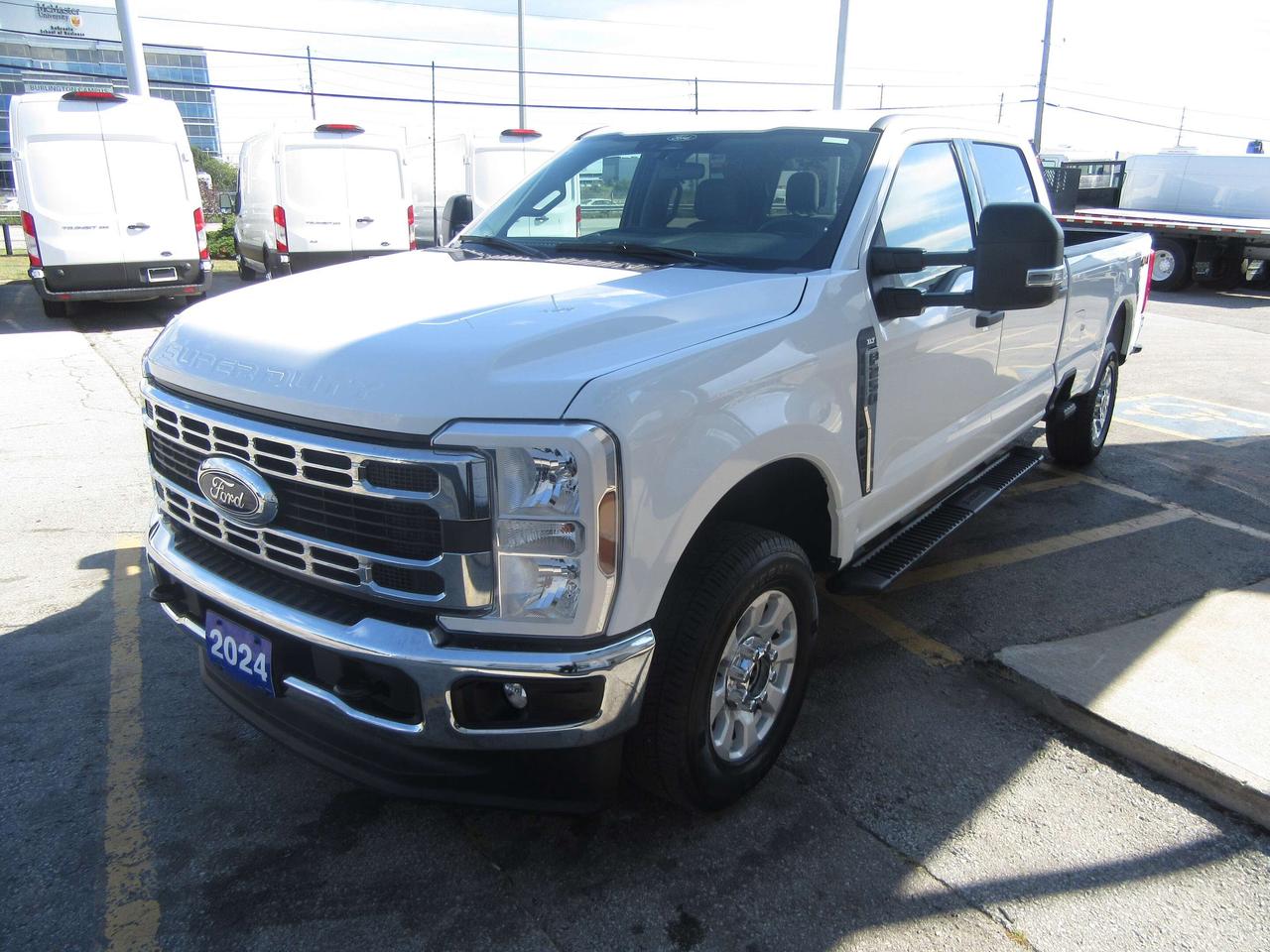 2024 Ford F-250 CREW CAB 4X4 XLT 8FT LONG BOX PICKUP TRUCK Photo