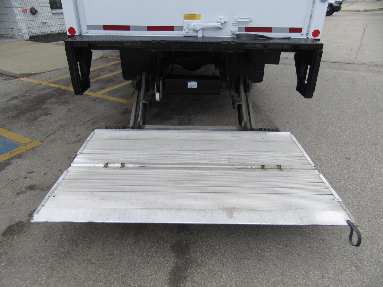 2022 Ford F-650 20FT HIGH & WIDE BOX POWER LIFTGATE Photo