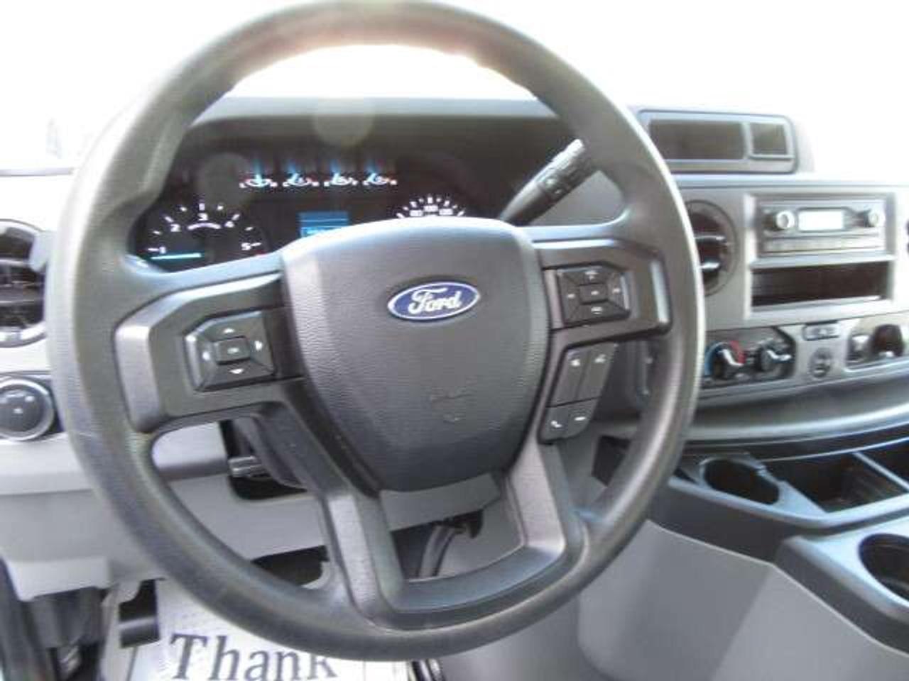 2021 Ford E-450 GAS WITH 16 FT UNICELL BOX & RAMP /   6  IN STOCK Photo