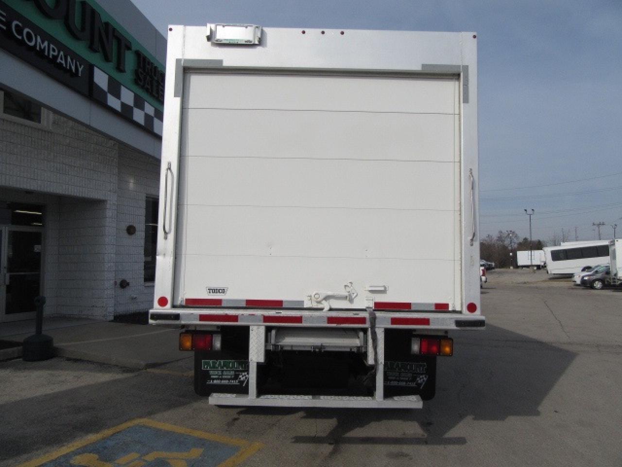 2020 Isuzu NRR DIESEL 14FT THERMOKING T-580R LOW TEMP REEFER Photo3