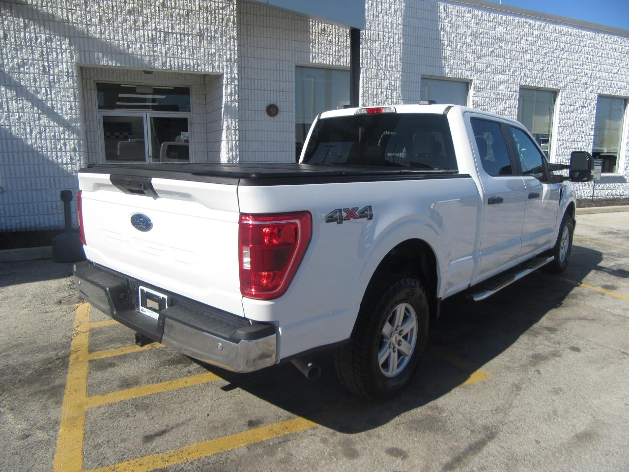 2022 Ford F-150 4X4 CREW CAB 6.5FT BOX XLT PACKAGE Photo