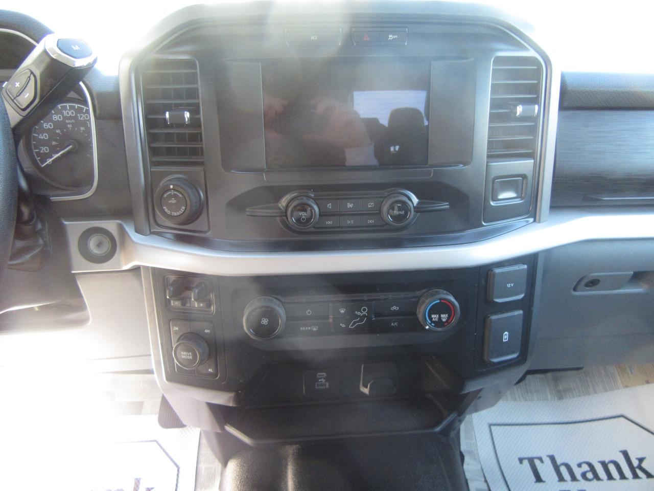 2022 Ford F-150 4X4 CREW CAB 6.5FT BOX XLT PACKAGE Photo