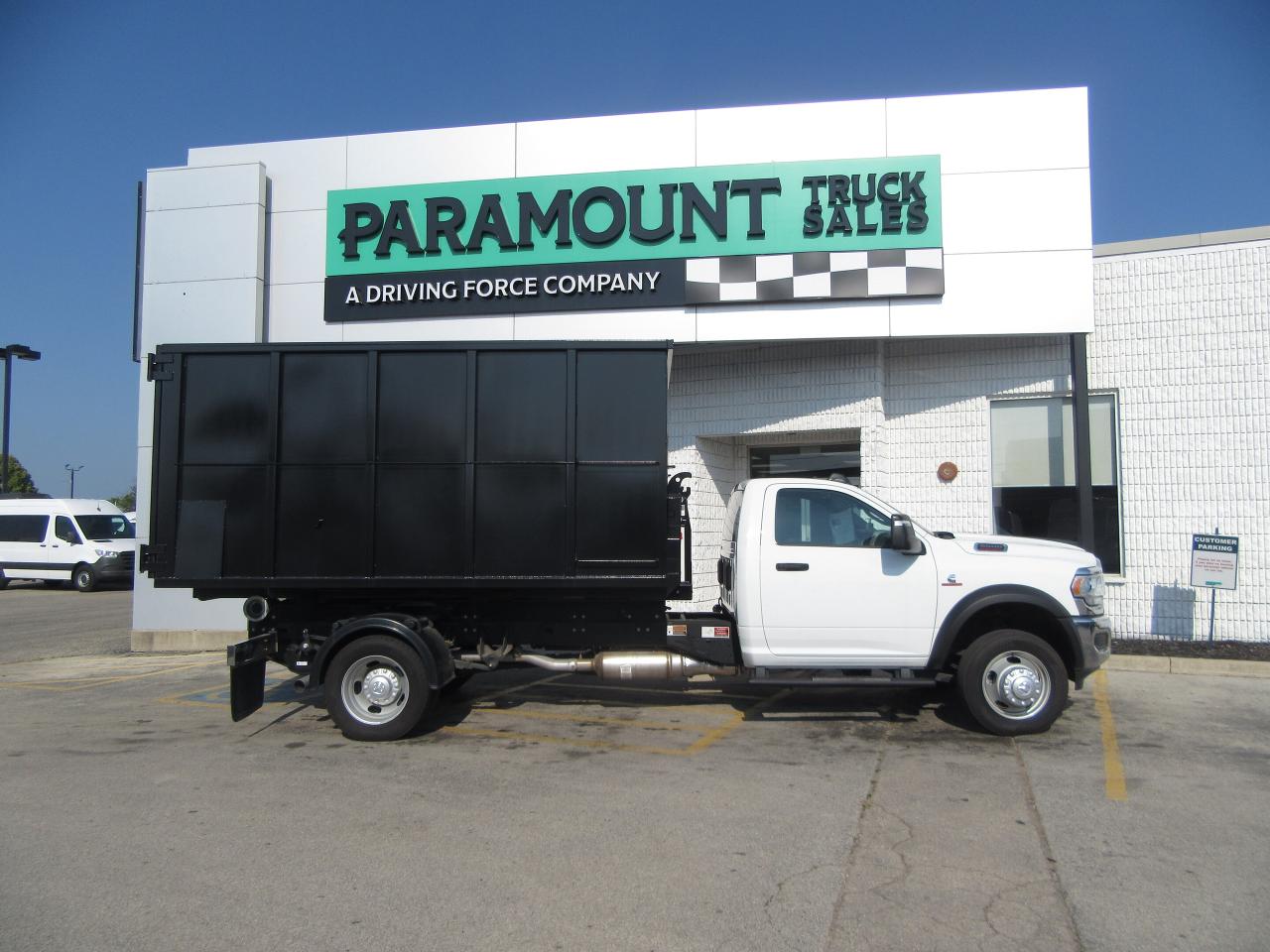2024 RAM 5500 DIESEL REG CAB 4X4 NEW SWAPLOADER HOOK LIFT / BIN Photo