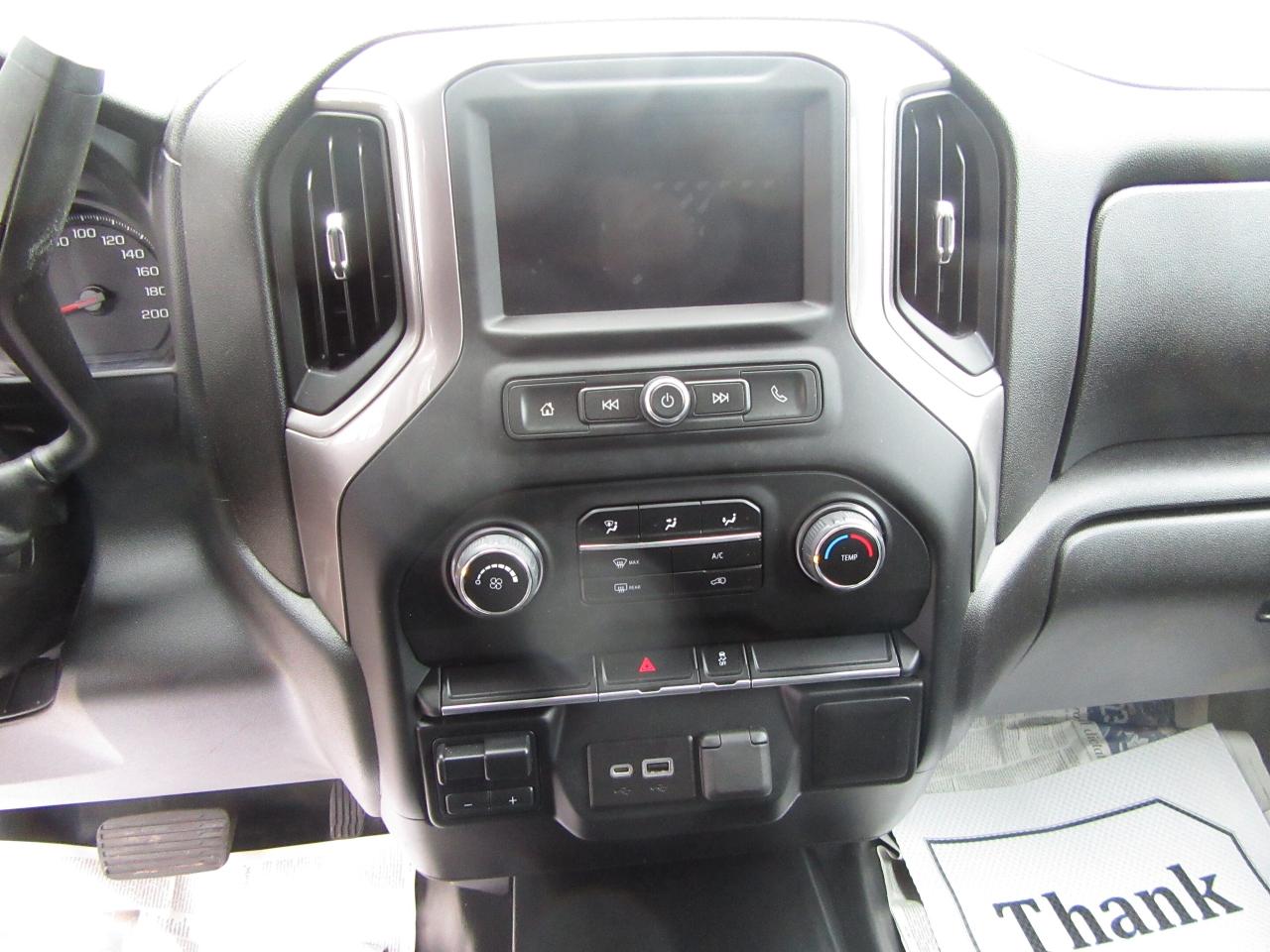 2023 Chevrolet 3500 SILVERADO CREW CAB 4X4 DUMP BOX EXTENDED WARRANTY Photo