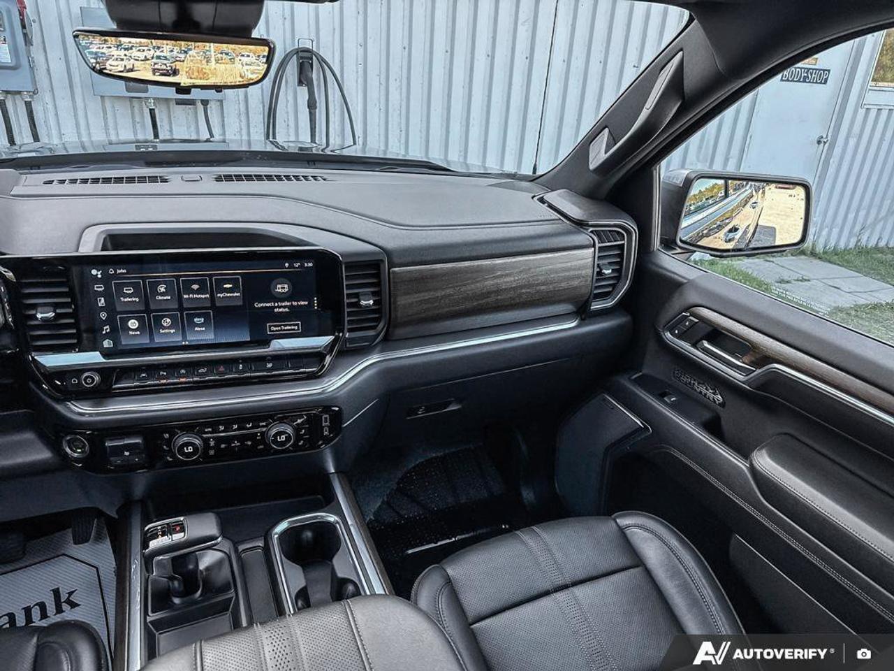 2023 Chevrolet Silverado 1500 High Country   ALL WEATHER MATS, SPRAY IN BEDLINER Photo