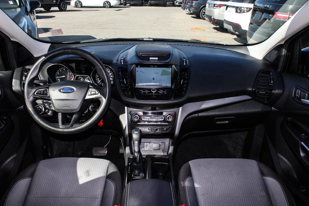 2017 Ford Escape FWD SE  Gps SiriusXM HtdSeats Gps Photo