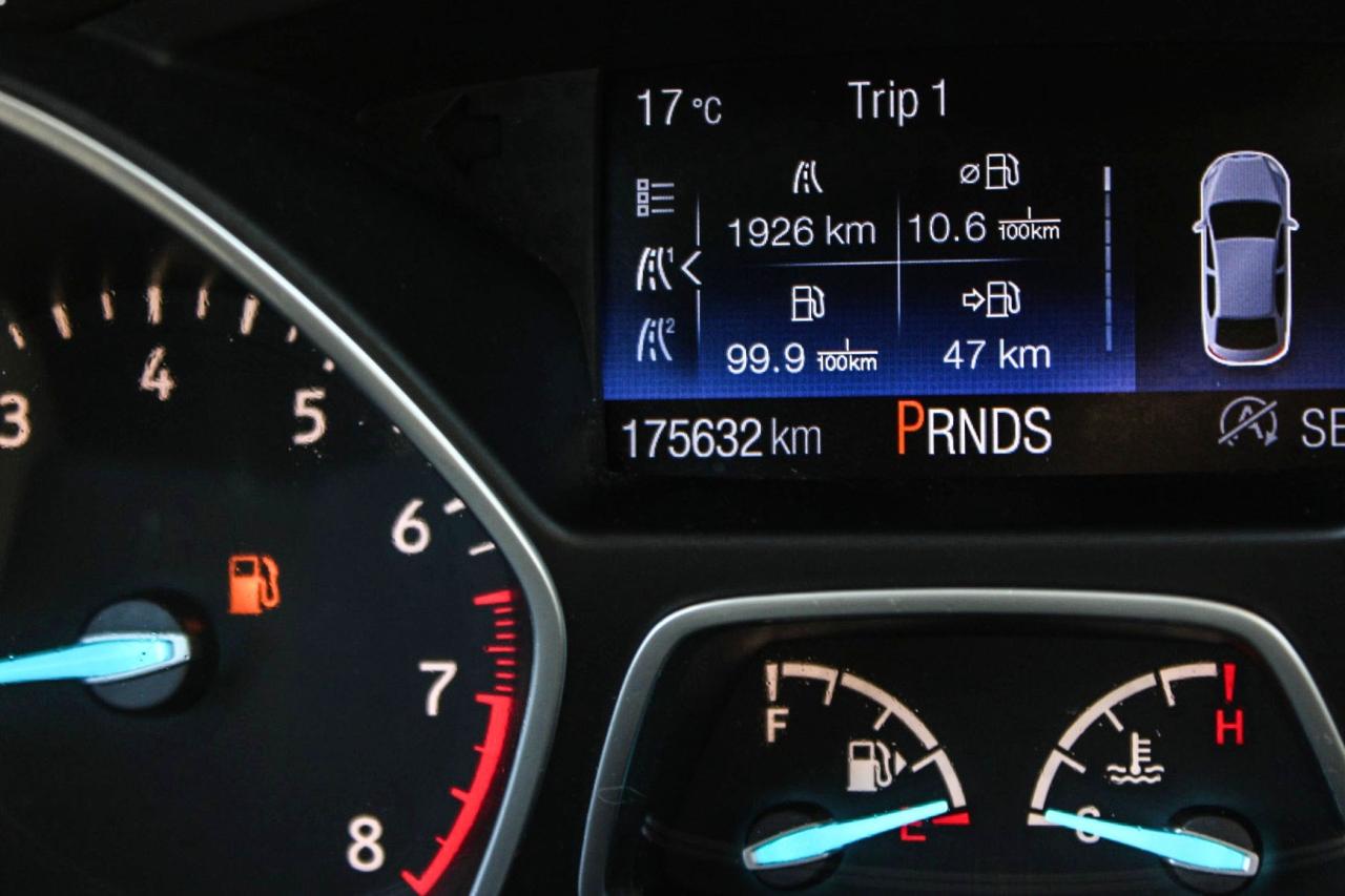 2017 Ford Escape FWD SE  Gps SiriusXM HtdSeats Gps Photo