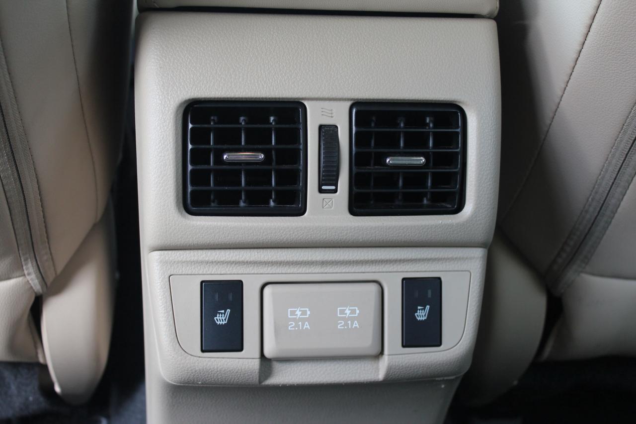 2019 Subaru Outback 2.5i Limited w/EyeSight Pkg, No Accidents Photo