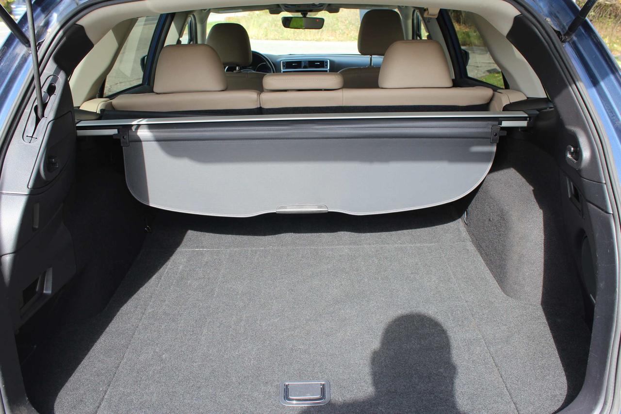 2019 Subaru Outback 2.5i Limited w/EyeSight Pkg, No Accidents Photo