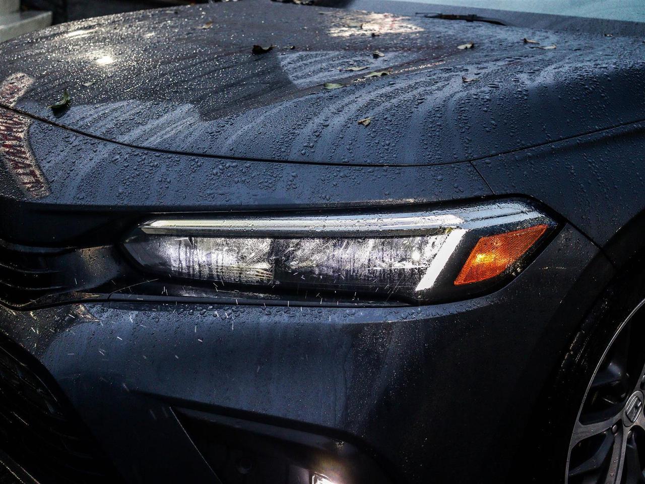 2023 Honda Civic TOURING LEATHER NAVI SUNROOF Photo