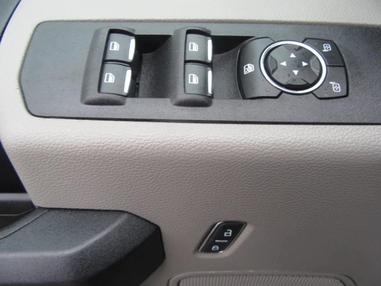 2021 Ford F-250 CREW CAB GAS 8FT LONG BOX Photo