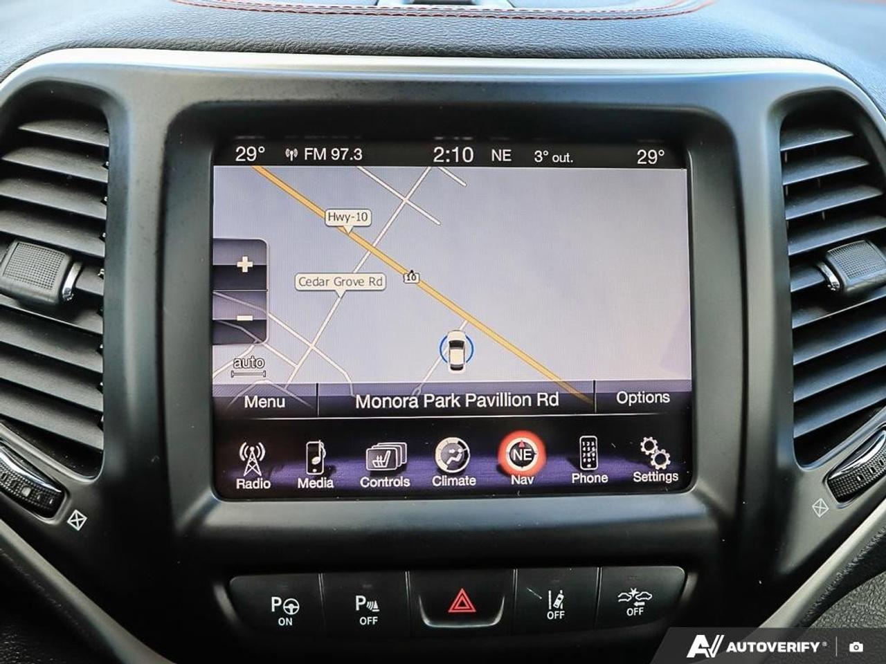 2015 Jeep Cherokee TrailhawkAS-TRADED, ACCIDENT-FREE, BACKUP CAM, 4X4 Photo