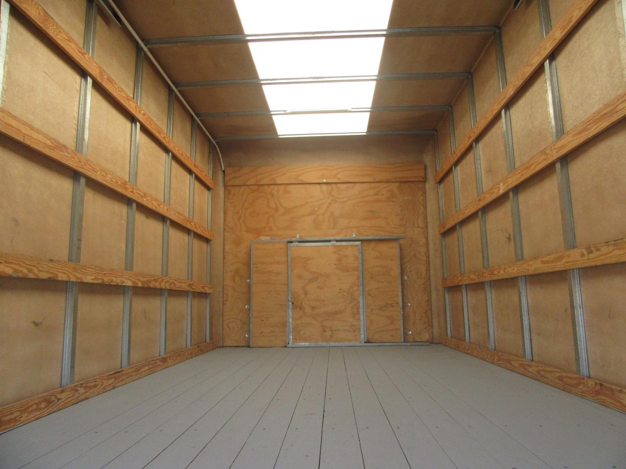 2023 Ford E-450 GAS 16FT HIGH BOX CUBE & POWER LIFTGATE Photo