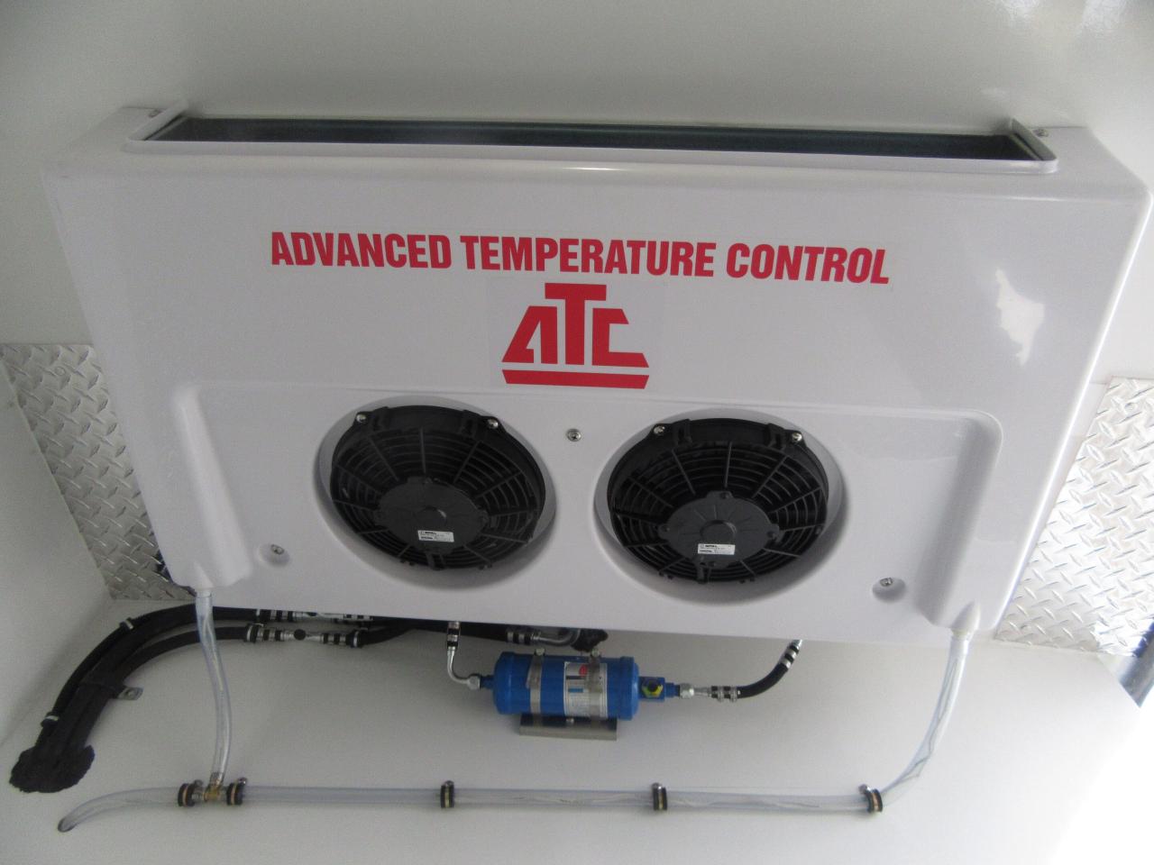 2023 Ford Transit Cargo Van T-150 LOWROOF WITH NEW LOW TEMP REEFER SYSTEM Photo3