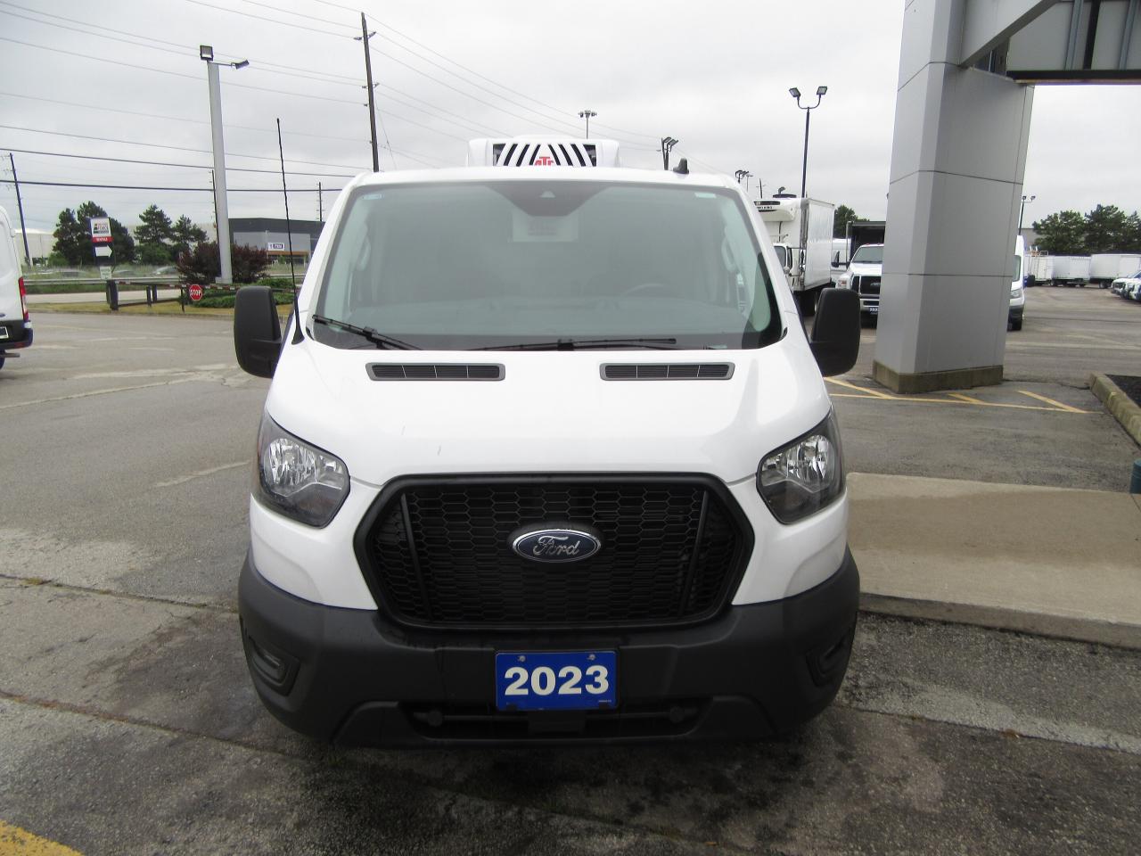 2023 Ford Transit Cargo Van T-150 LOWROOF WITH NEW LOW TEMP REEFER SYSTEM Photo