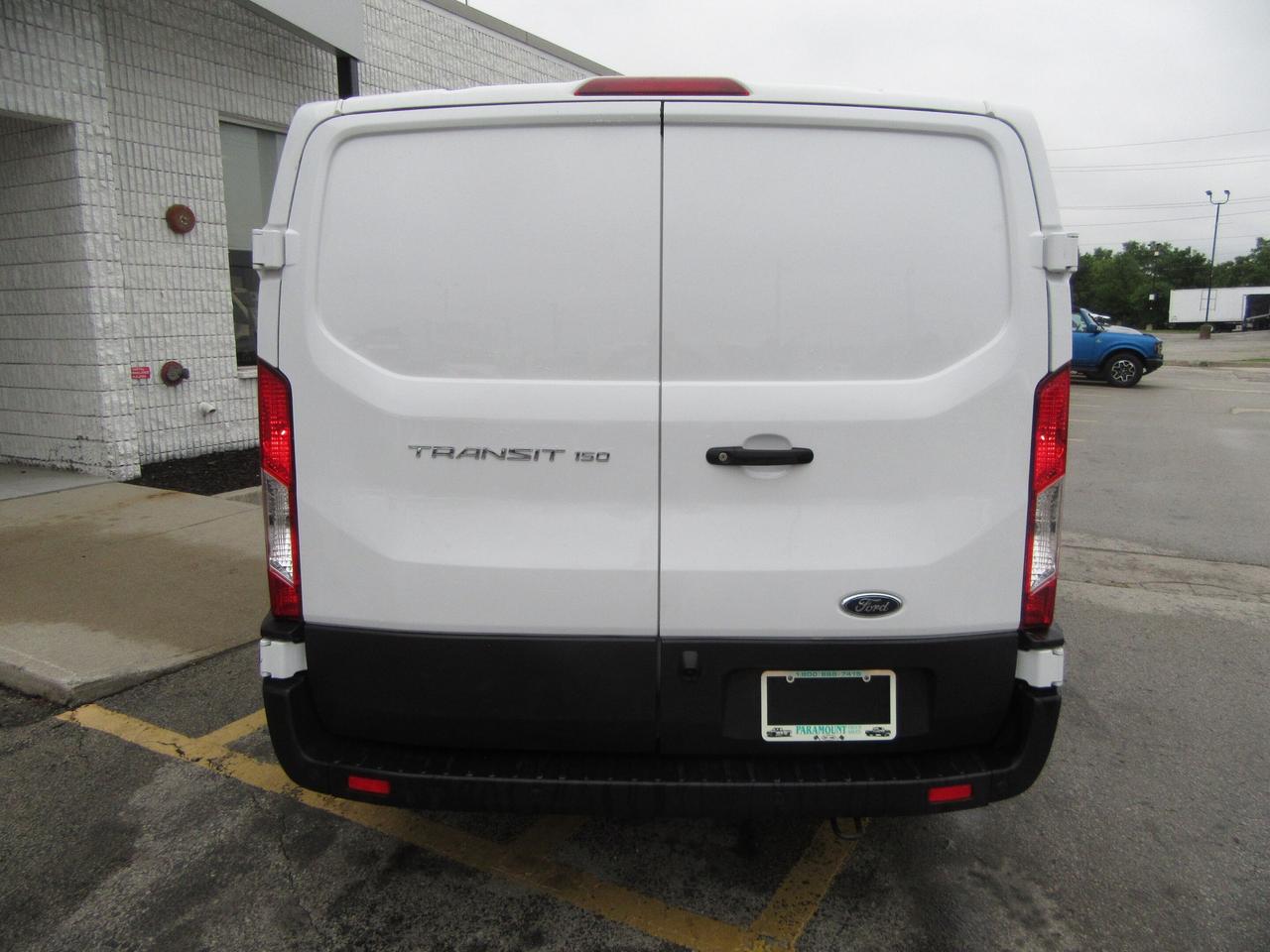 2023 Ford Transit Cargo Van T-150 LOWROOF WITH NEW LOW TEMP REEFER SYSTEM Photo