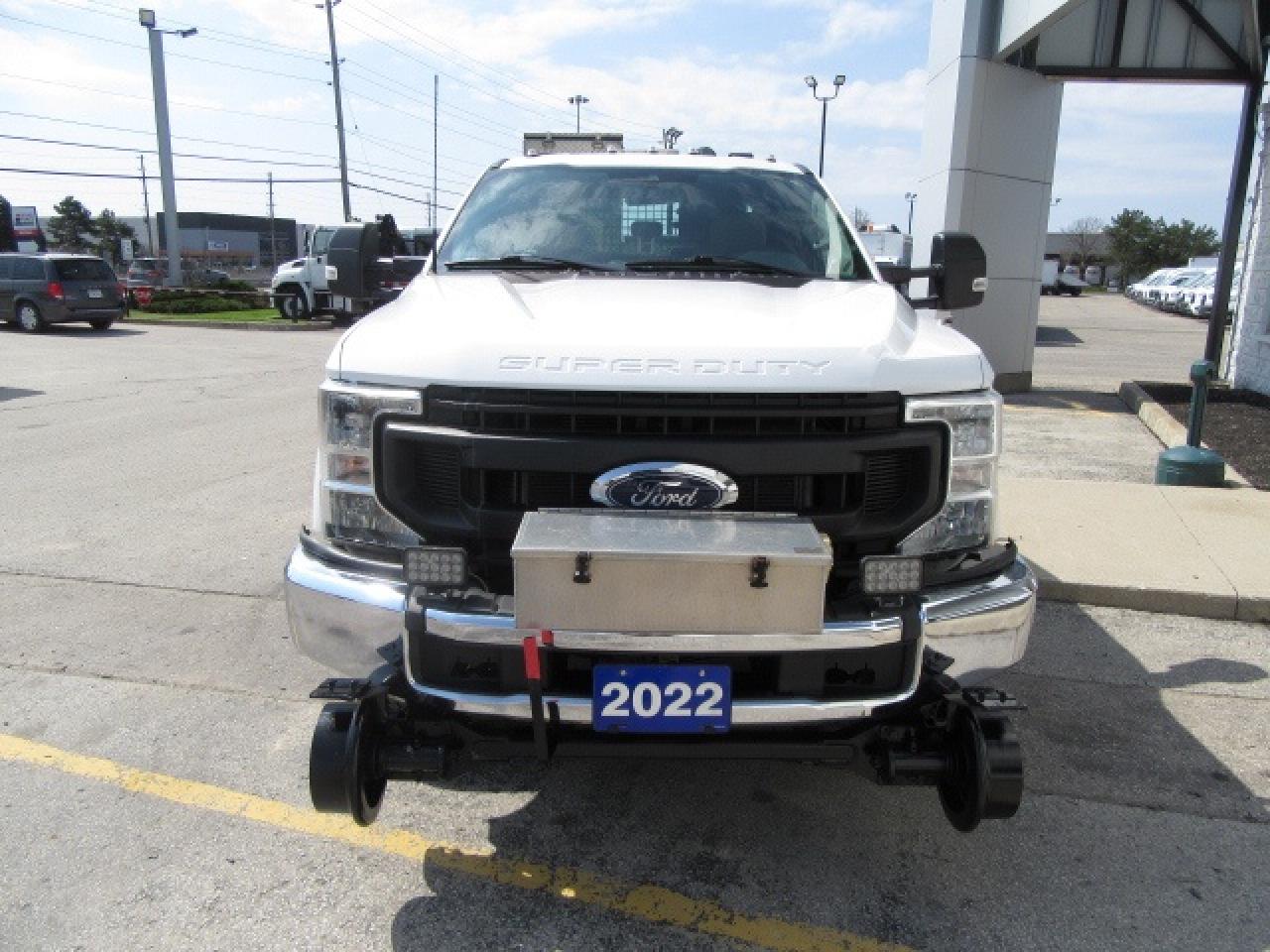 2022 Ford F-250 GAS 4X4 EXT CAB WITH HI-RAIL PACKAGE Photo