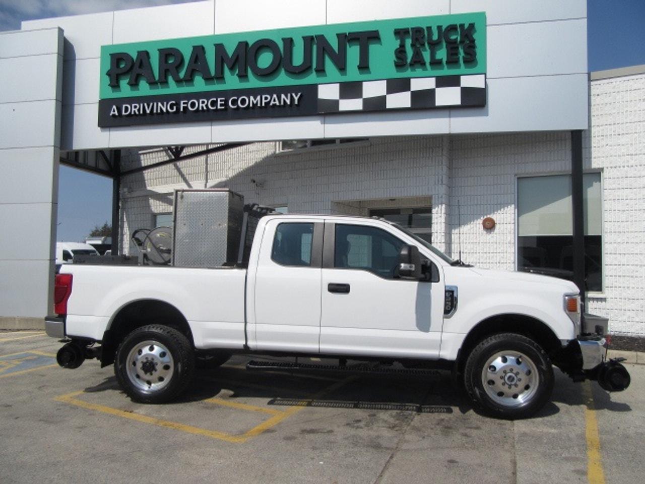 2022 Ford F-250 GAS 4X4 EXT CAB WITH HI-RAIL PACKAGE Photo