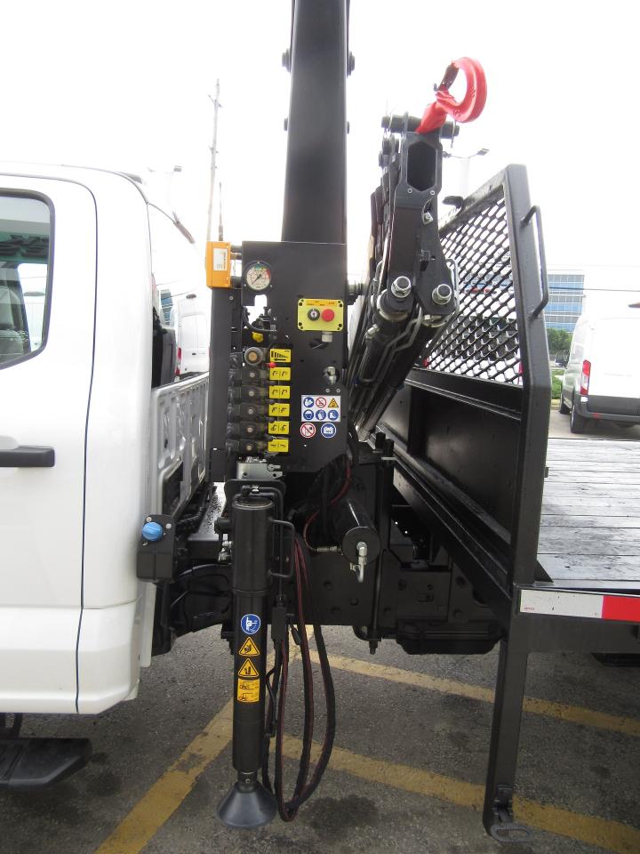 2023 Ford F-550 DIESEL CREW CAB 4X4 NEW CRANE KNUCKLE BOOM Photo