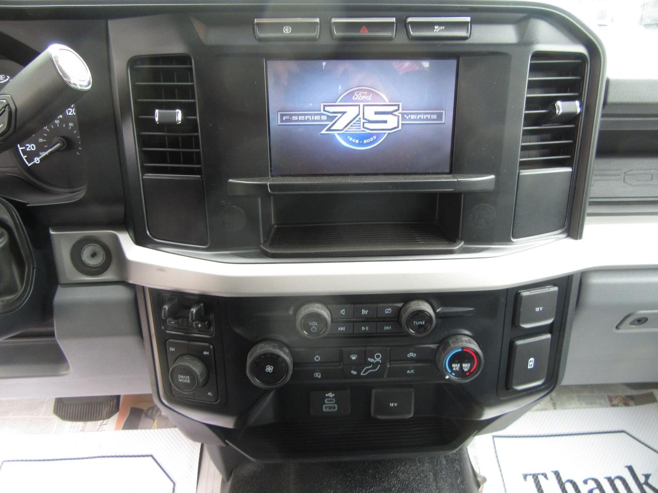 2023 Ford F-550 DIESEL CREW CAB 4X4 NEW KNUCKLE BOOM CRANE Photo