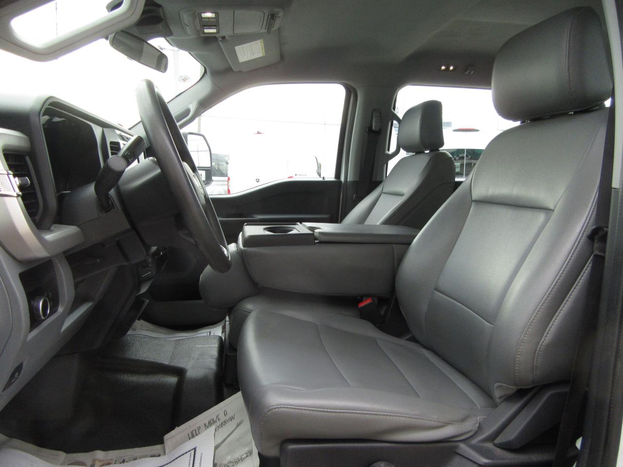 2023 Ford F-550 DIESEL CREW CAB 4X4 NEW CRANE KNUCKLE BOOM Photo