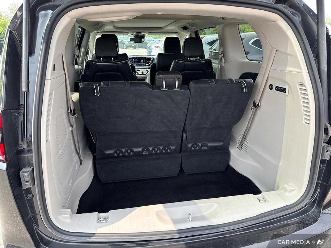 2022 Chrysler Pacifica Limited AUTO PARKING   BACKUP CAM   BLUETOOTH   HT Photo