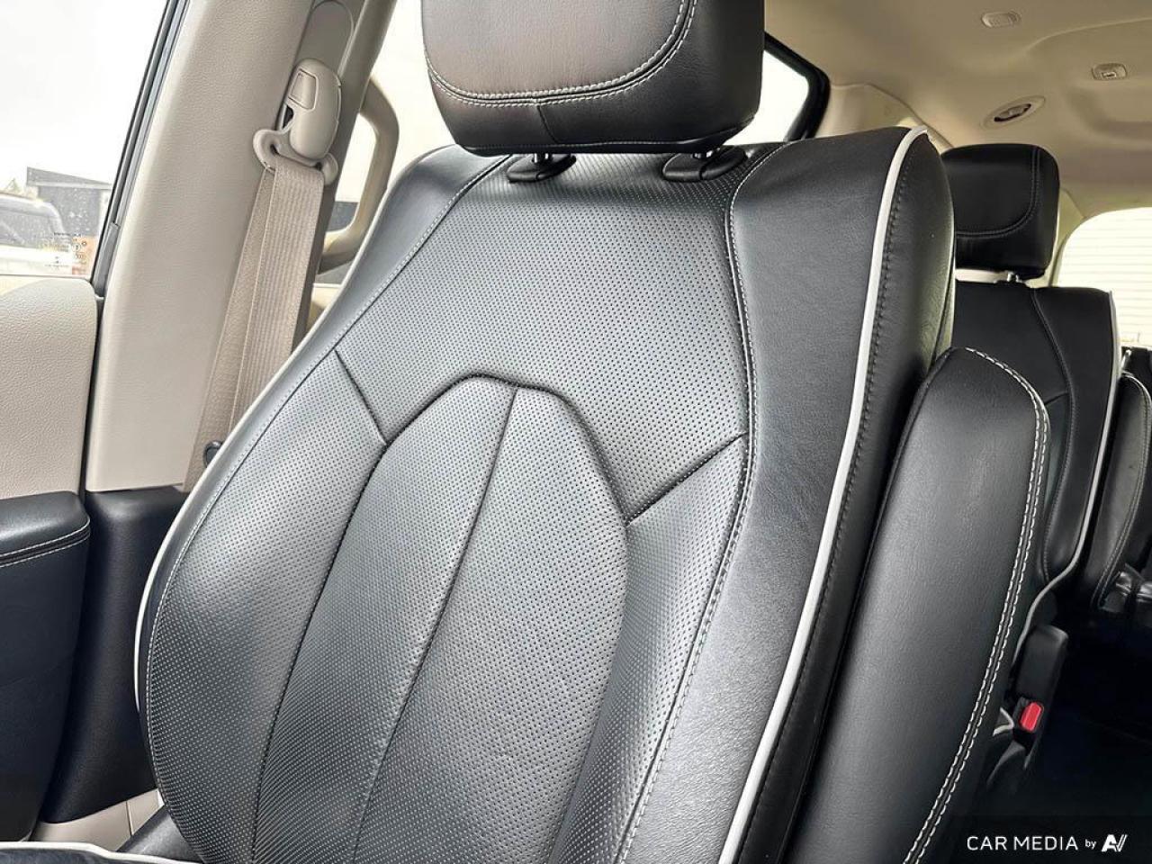 2022 Chrysler Pacifica Limited AUTO PARKING   BACKUP CAM   BLUETOOTH   HT Photo