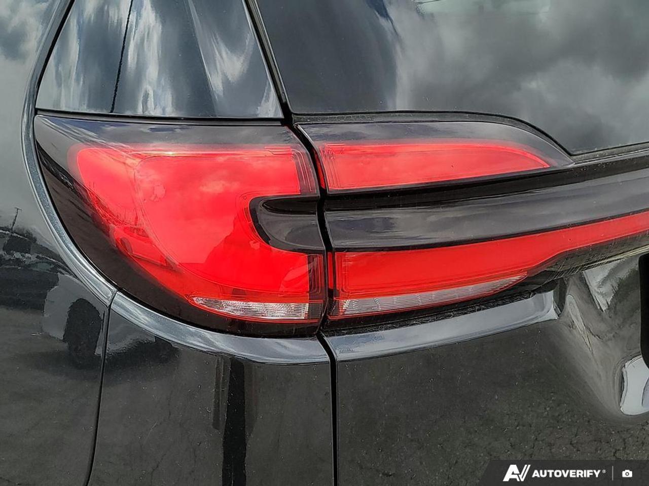 2022 Chrysler Pacifica Limited AUTO PARKING   BACKUP CAM   BLUETOOTH   HT Photo