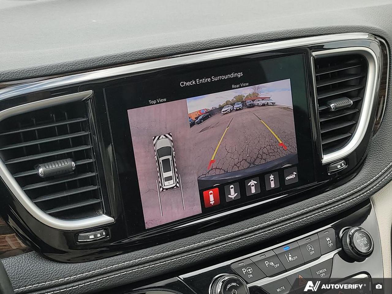 2022 Chrysler Pacifica Limited AUTO PARKING   BACKUP CAM   BLUETOOTH   HT Photo