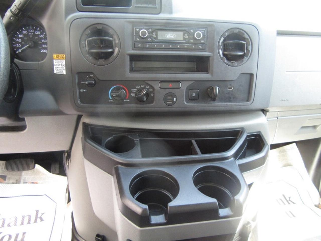 2024 Ford Super Duty E-450 DRW GAS 16FT HIGH BOX NEW LOW TEMP REEFER SYSTEM Photo