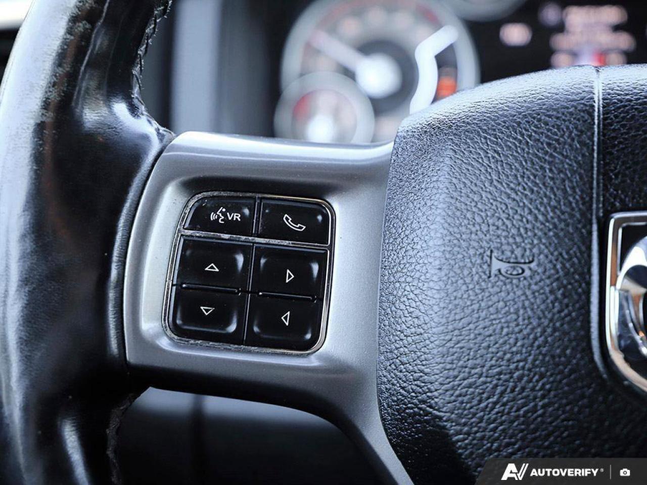 2016 RAM 1500 LimitedAS-TRADED, ALPINE AUDIO, HTD + CLD SEATS, 3 Photo