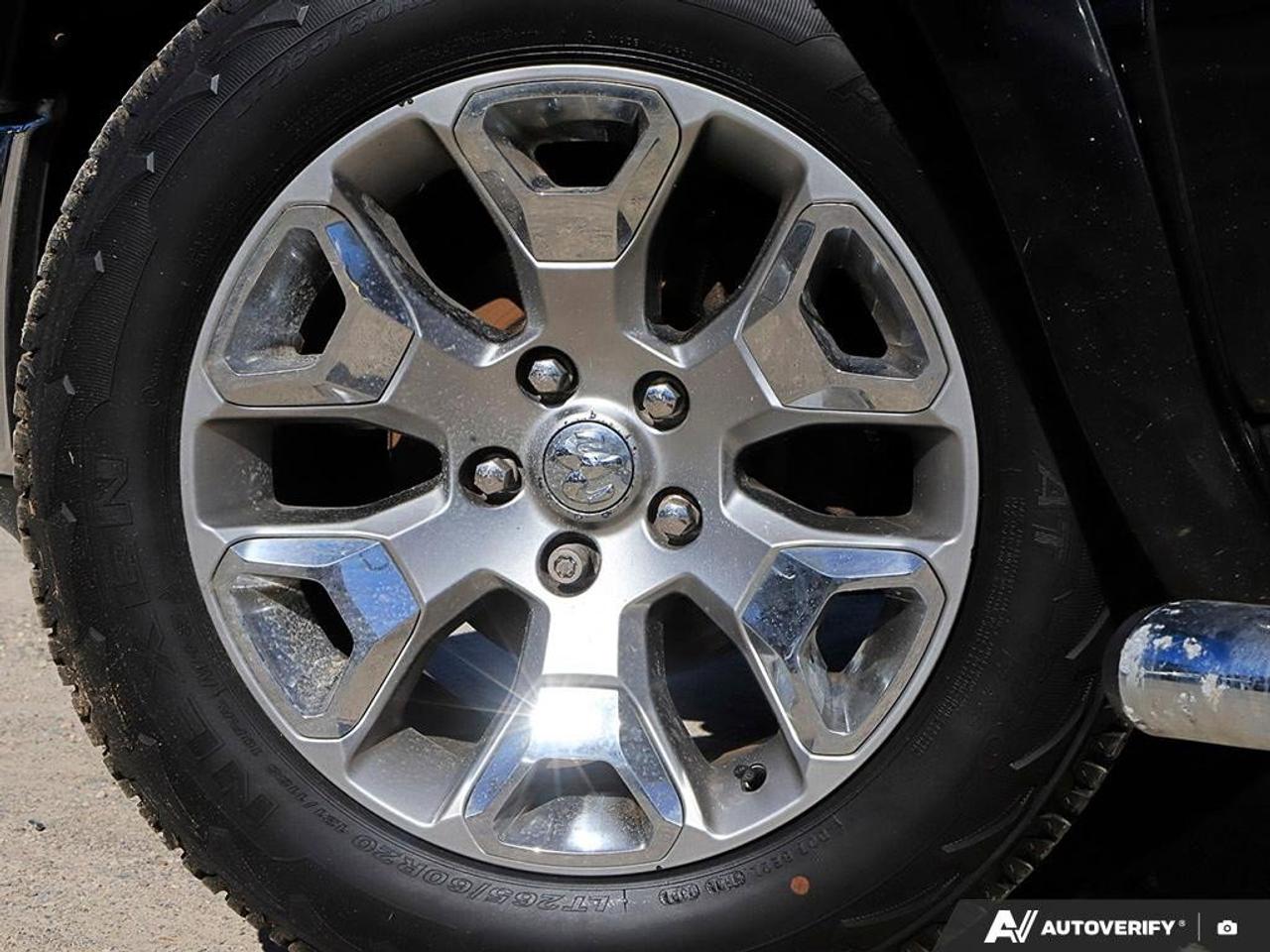 2016 RAM 1500 LimitedAS-TRADED, ALPINE AUDIO, HTD + CLD SEATS, 3 Photo