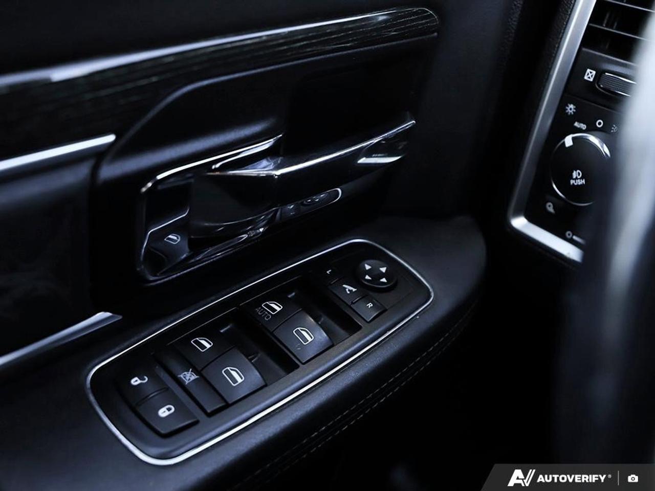 2016 RAM 1500 LimitedAS-TRADED, ALPINE AUDIO, HTD + CLD SEATS, 3 Photo