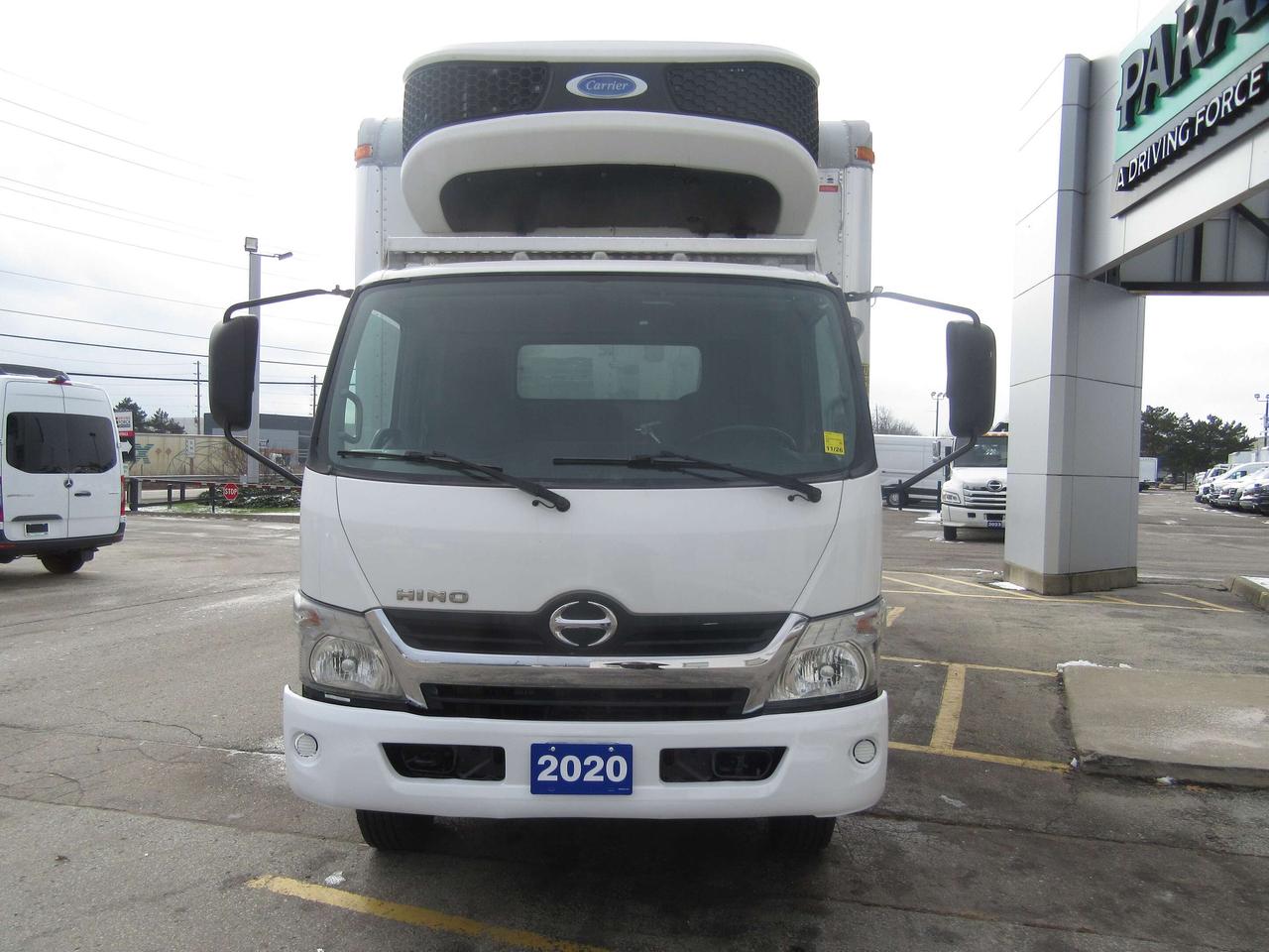 2020 Hino 195 DIESEL 20FT BOX WITH CARRIER S7 REEFER SYSTEM Photo