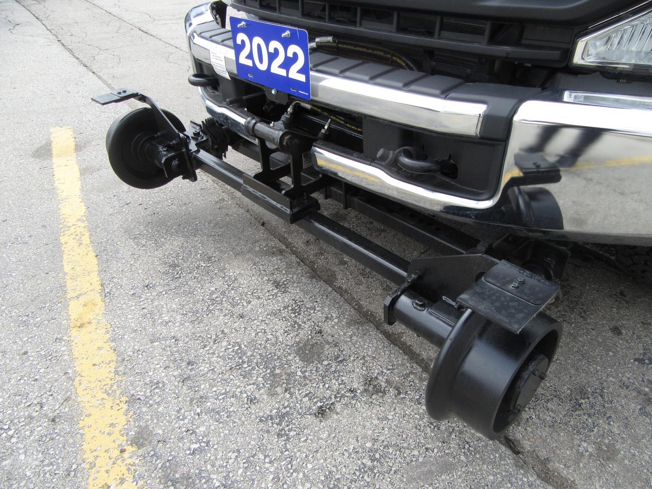 2022 Ford F-250 GAS 4X4 CREW CAB BRAND NEW HI-RAIL PKG 8FT LONGBOX Photo