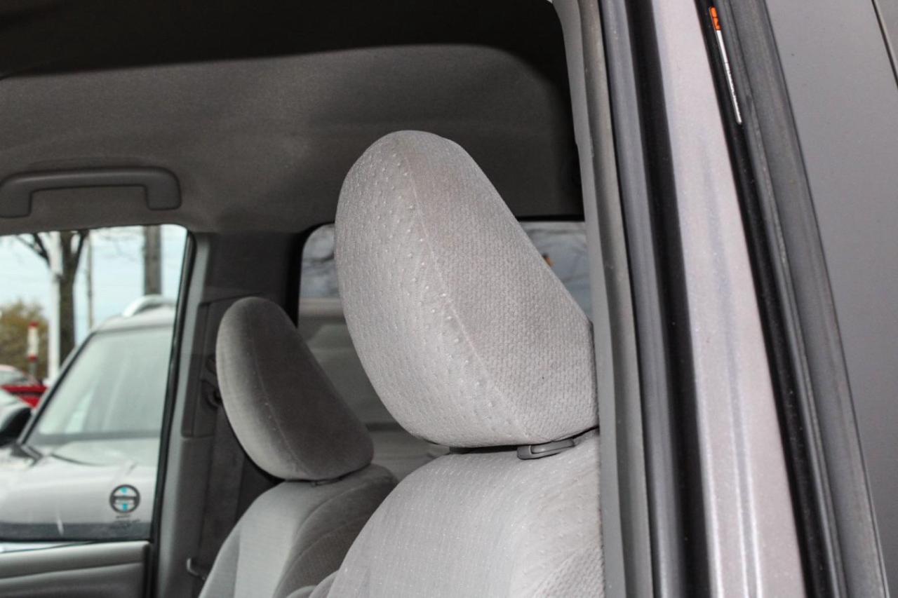 2015 Toyota Sienna 5dr LE 7-Pass AWD Photo