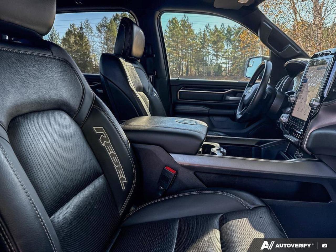 2022 RAM 1500 Rebel NIGHT EDITION. RUNNING BOARDS. SPRAY IN BED Photo