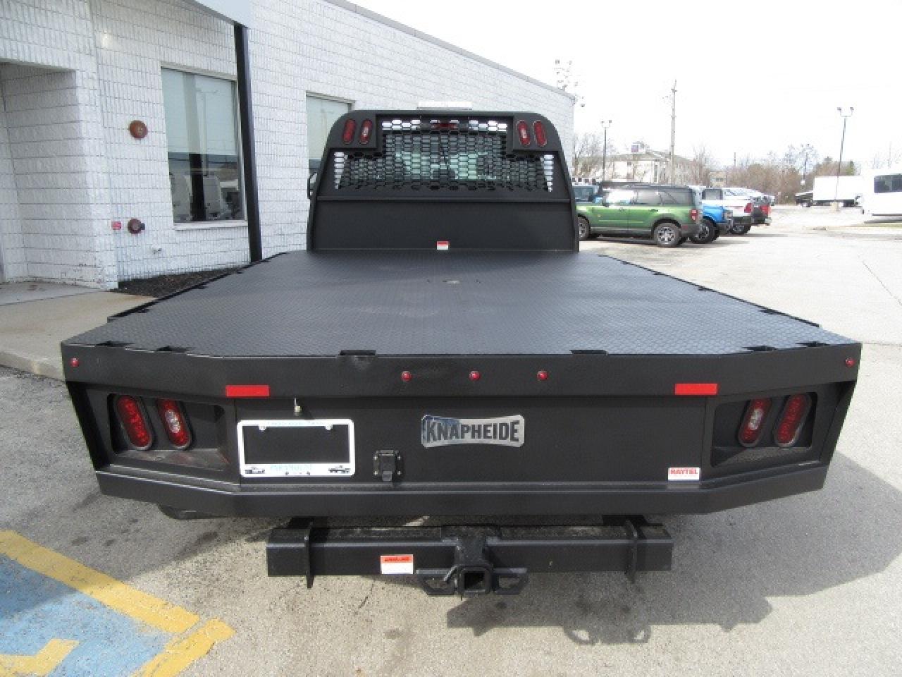 2022 Ford F-550 4X4 CREW CAB DIESEL 12FT FLAT DECK Photo