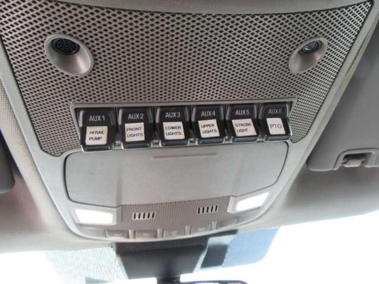 2022 Ford F-250 GAS 4X4 EXT CAB WITH HI-RAIL PACKAGE Photo
