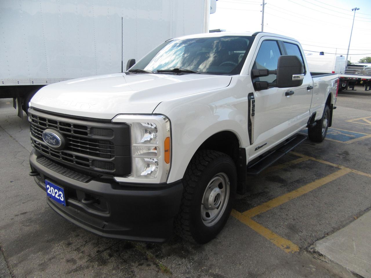 2023 Ford F-350 F-350 CREW CAB 4X4 DIESEL 8FT LONG BOX PICKUP Photo4