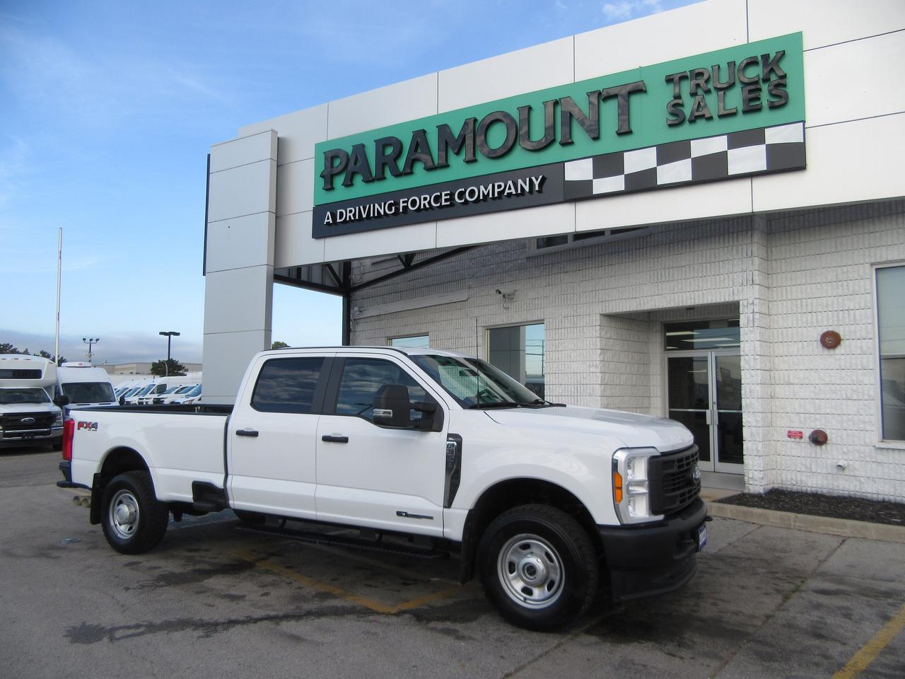 2023 Ford F-350 F-350 CREW CAB 4X4 DIESEL 8FT LONG BOX PICKUP Photo