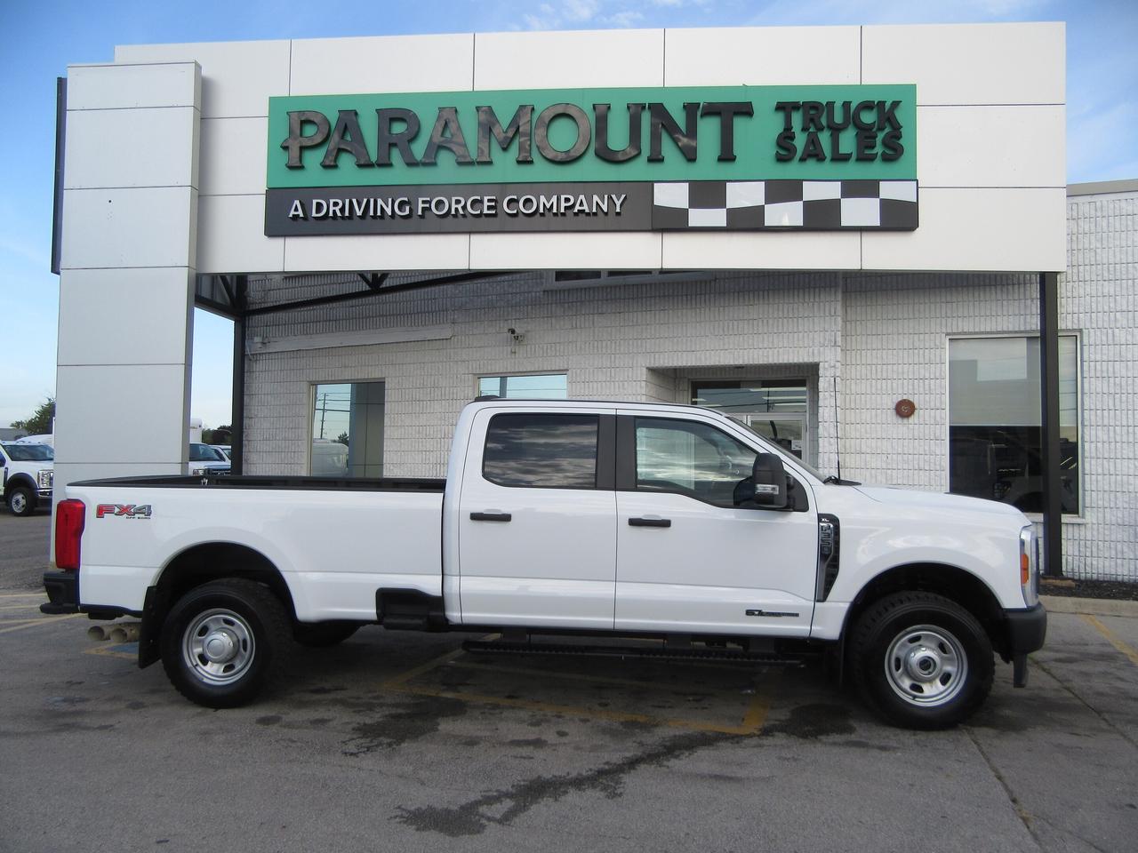 2023 Ford F-350 F-350 CREW CAB 4X4 DIESEL 8FT LONG BOX PICKUP Photo