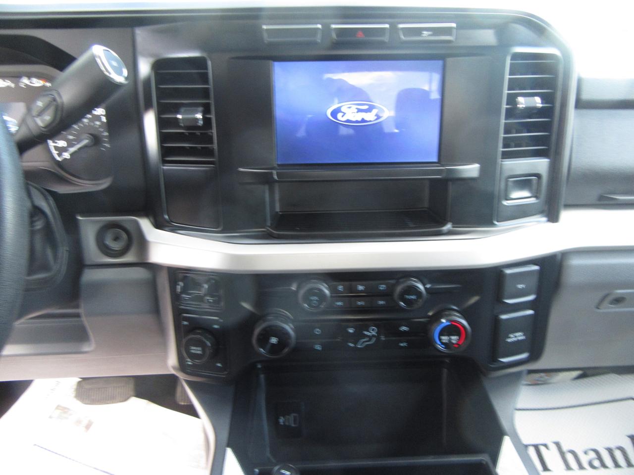 2024 Ford F-350 CREW CAB XLT 4X4 6.8 FT BOX Photo