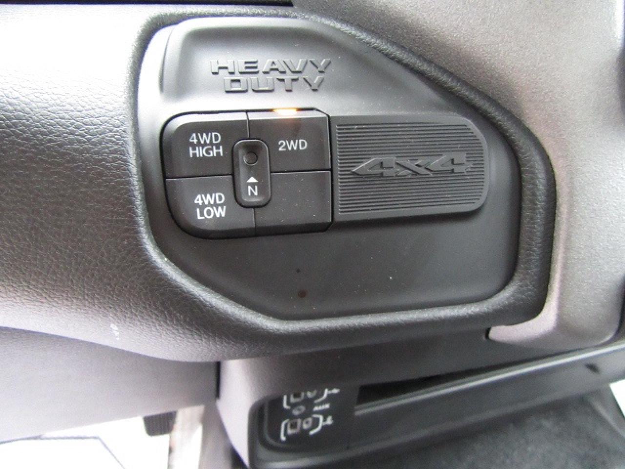 2024 RAM 5500 DIESEL 4X4 REG CAB 16 FT LUMBER DUMPING FLAT DECK Photo