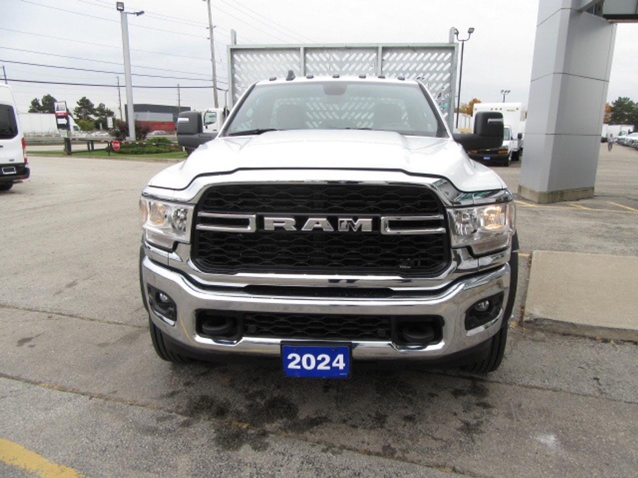 2024 RAM 5500 DIESEL 4X4 REG CAB 16 FT LUMBER DUMPING FLAT DECK Photo