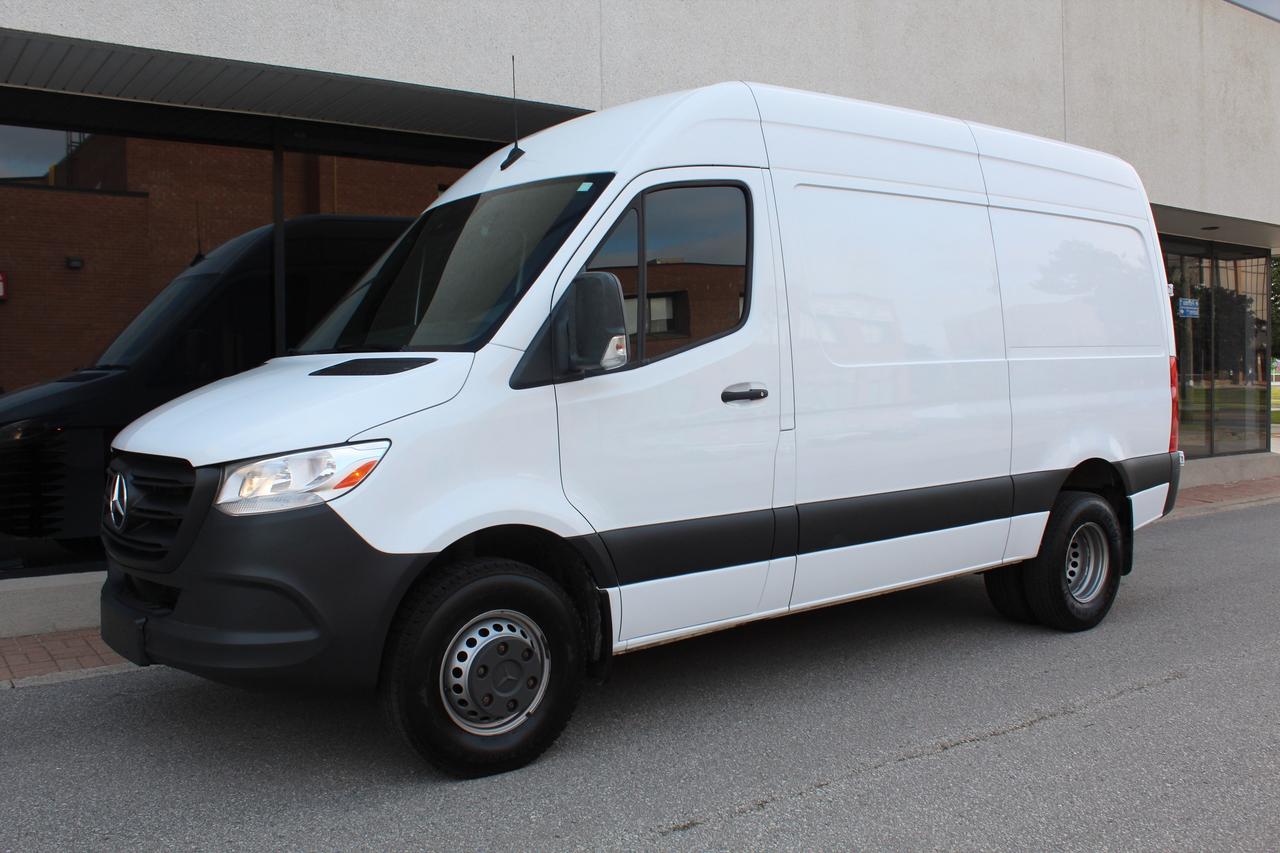 2021 Mercedes-Benz Sprinter Cargo Van 4500 - "DULLYS" - "3.0L DIESEL" - "TOW PKG" Photo
